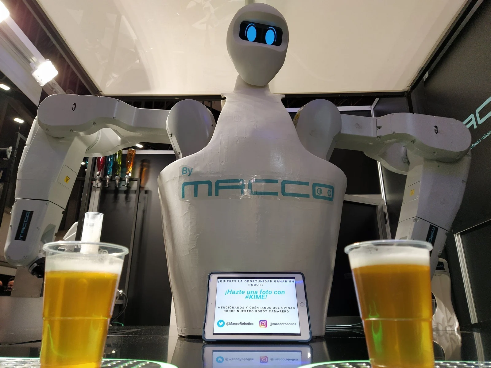 macco_robotcis.jpg_large.jpg